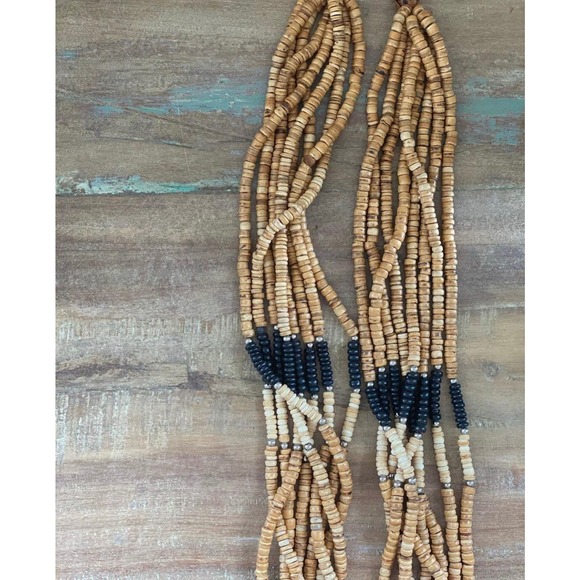 Vintage Neutral Tribal Style Multi- Layer Beaded Necklace, boho bohemian ethnic - Picture 6 of 6